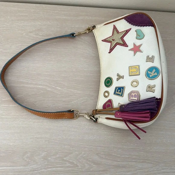 Dooney & Bourke vintage alphabet bag - Picture 3 of 16